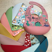 Charger l'image dans la galerie, Bavettes en silicone souple