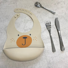 Charger l'image dans la galerie, Bavettes en silicone souple